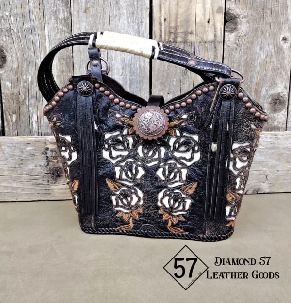 Diamond 57 leather goods western purse